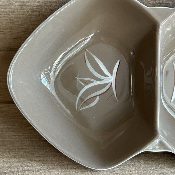 Winfield Desert Dawn Oval Divided Bowl Serving Vegetable USA Hand Crafted - Picture 6 of 8